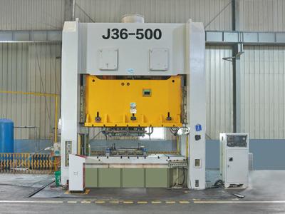 车库门端盖在防止维护问题方面的重要性